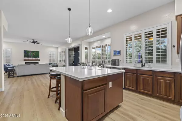 Phoenix, AZ 85054,5548 E VIA MONTOYA Drive