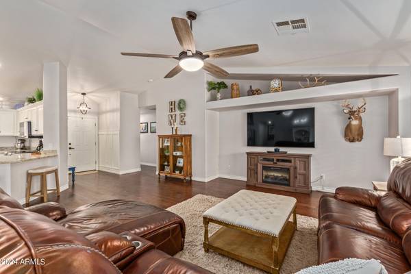 Mesa, AZ 85212,8616 E Ocaso Avenue