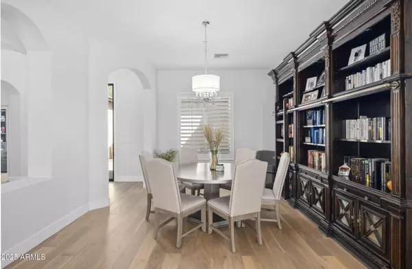 Cave Creek, AZ 85331,5216 E BARWICK Drive