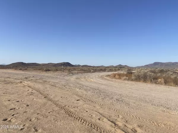 Tonopah, AZ 85354,2 N 381st Avenue #-