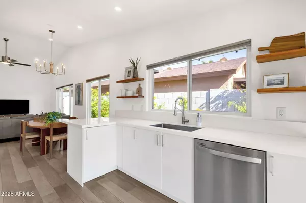 Scottsdale, AZ 85254,6855 E KINGS Avenue