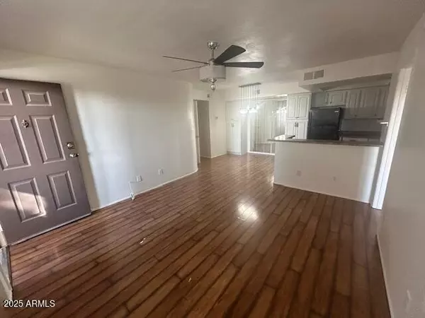 Phoenix, AZ 85053,3601 W Tierra Buena -- #236