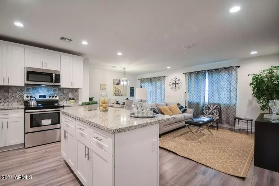 5731 S 12 Lane, Phoenix, AZ 85041