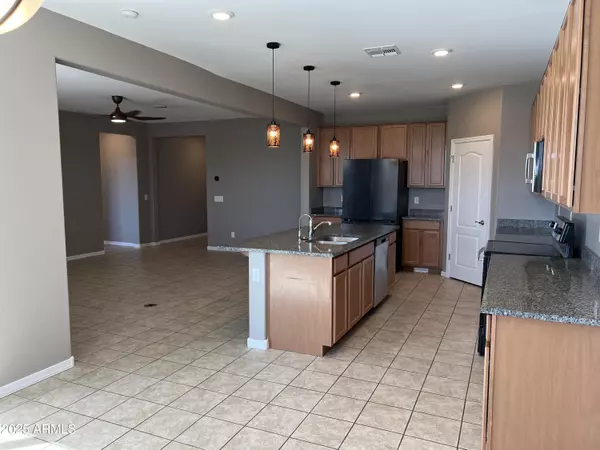 Litchfield Park, AZ 85340,19955 W HEATHERBRAE Drive