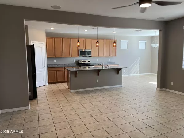 Litchfield Park, AZ 85340,19955 W HEATHERBRAE Drive