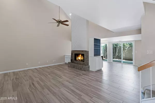 Phoenix, AZ 85014,6503 N 10TH Place