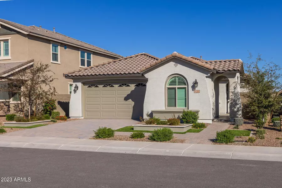 15292 W LINDEN Street, Goodyear, AZ 85338