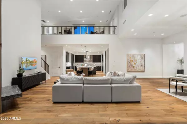 Paradise Valley, AZ 85253,3965 E SIERRA VISTA Drive