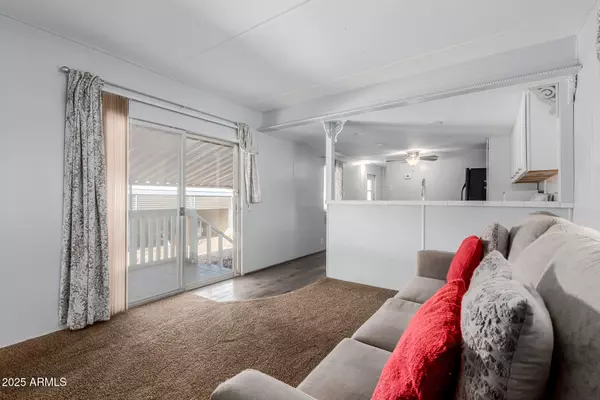 Phoenix, AZ 85020,10401 N CAVE CREEK Road #274