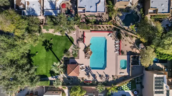 Scottsdale, AZ 85250,8323 E LAS ESTANCIAS Street