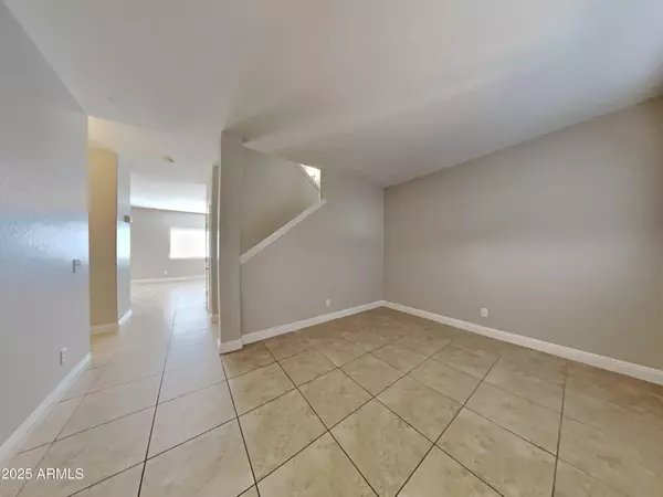 Phoenix, AZ 85037,2405 N 92ND Lane