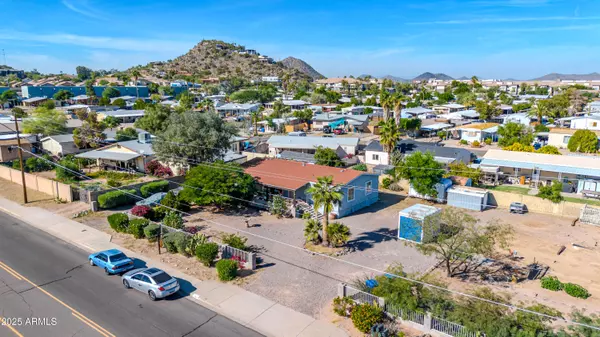 Phoenix, AZ 85050,2510 E UTOPIA Road