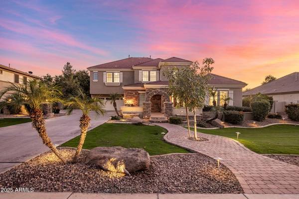 Chandler, AZ 85249,813 E FIELDSTONE Place