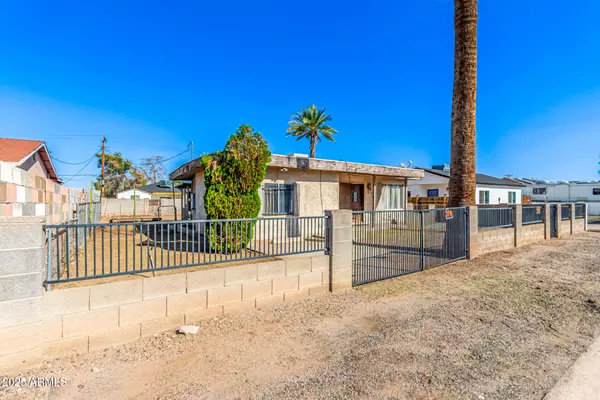 Phoenix, AZ 85041,616 W MOBILE Lane