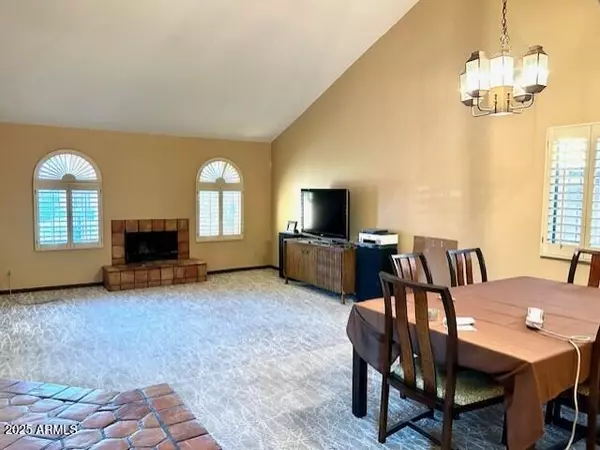 Phoenix, AZ 85008,5518 E ROANOKE Avenue