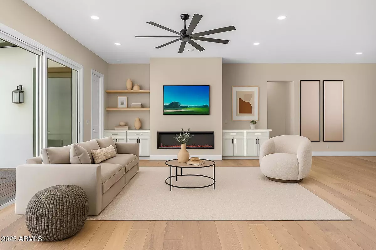 Phoenix, AZ 85018,4307 E AVALON Drive