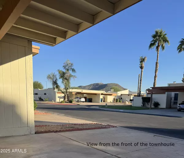 Phoenix, AZ 85029,2404 W RUE DE LAMOUR Avenue