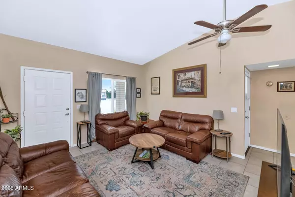 Phoenix, AZ 85024,314 E SEQUOIA Drive