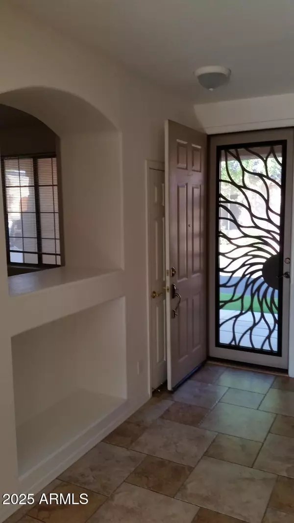 Mesa, AZ 85209,2050 S EDGEWATER --