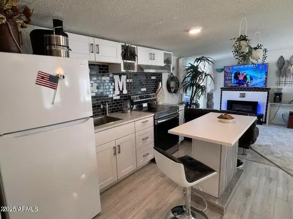 Phoenix, AZ 85022,17601 N 22ND Street