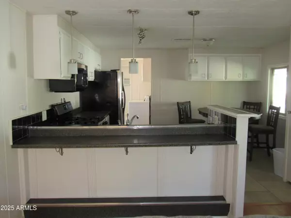 Tucson, AZ 85730,3411 S CAMINO SECO -- #468