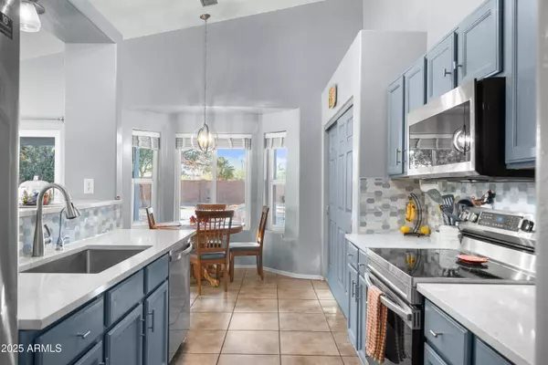 1323 SKYLINE Avenue, Sierra Vista, AZ 85635