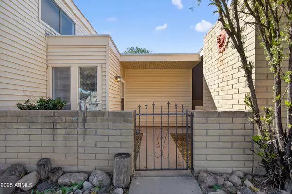 Sierra Vista, AZ 85635,1192 MEADOWS Drive