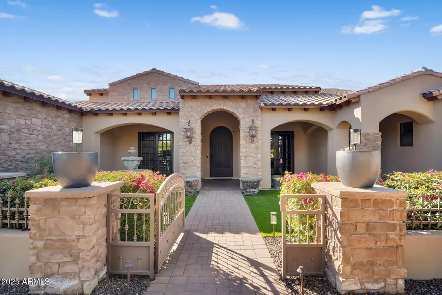 1330 N 104TH Place, Mesa, AZ 85207