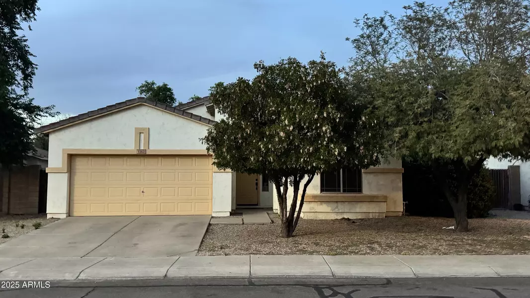 1362 W ROADRUNNER Drive, Chandler, AZ 85286