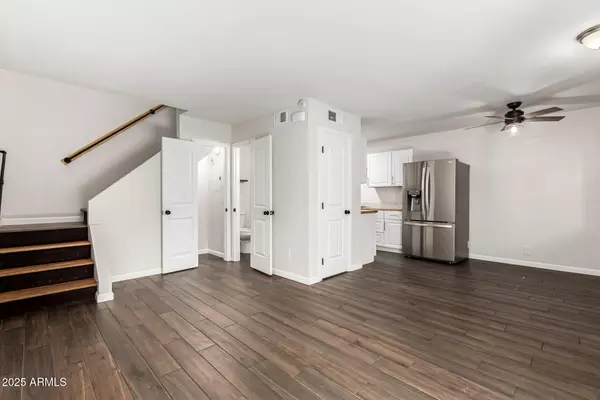 Chandler, AZ 85225,286 W PALOMINO Drive #75