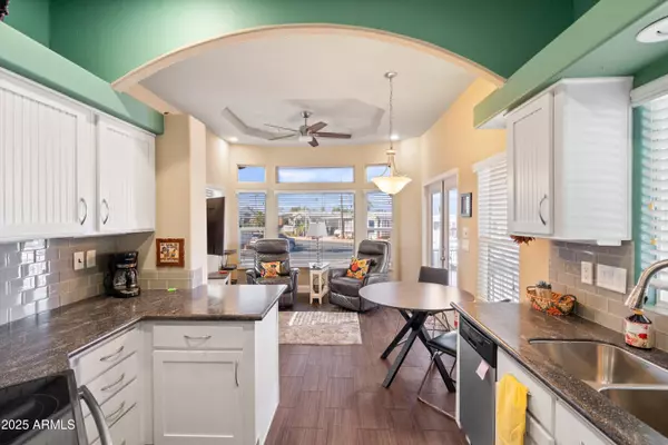 Mesa, AZ 85206,111 S Greenfield Road #785