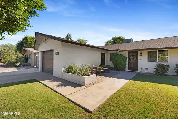 Scottsdale, AZ 85250,8655 E PALO VERDE Drive