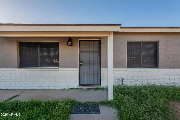 Mesa, AZ 85204,1020 S COCHISE Circle