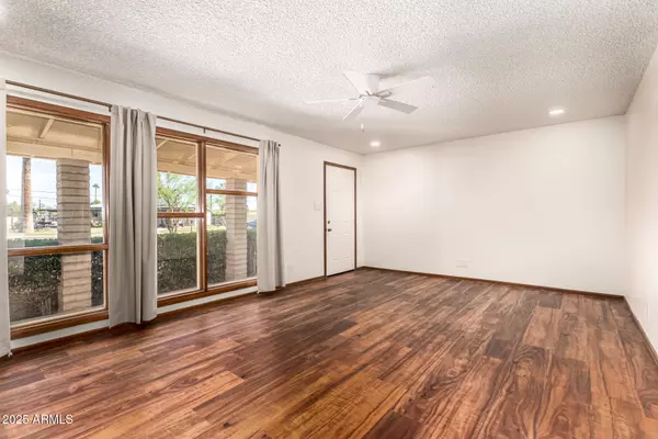 Phoenix, AZ 85022,12648 N 23RD Street