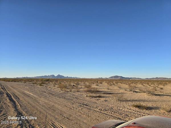 Tonopah, AZ 85354,165 S Burger Street #Lot B