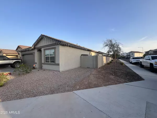 Tolleson, AZ 85353,9631 W ALBENIZ Place
