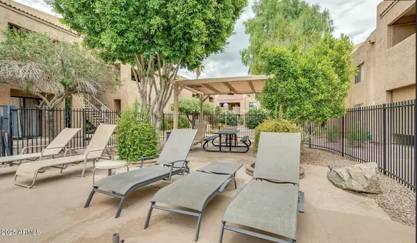 Scottsdale, AZ 85257,8155 E Roosevelt Street #234