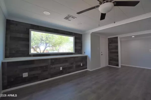 Mesa, AZ 85208,672 S 93RD Way