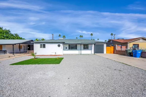 Phoenix, AZ 85008,3328 E WILLETTA Street