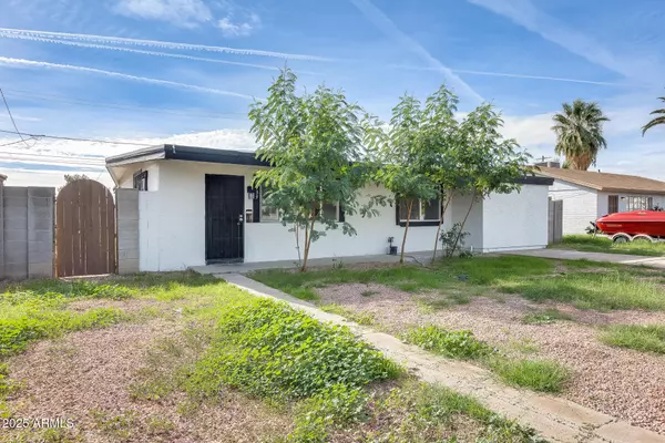 Phoenix, AZ 85017,2739 W HAZELWOOD Street