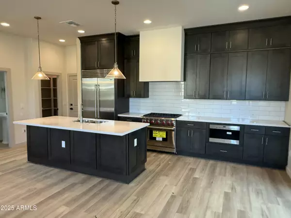 Phoenix, AZ 85003,126 W HOLCOMB Lane