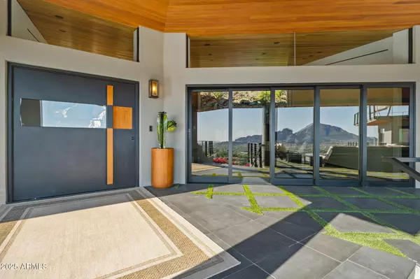 Paradise Valley, AZ 85253