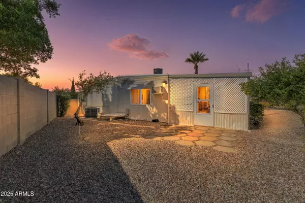 Mesa, AZ 85215,5807 E LEONORA Street