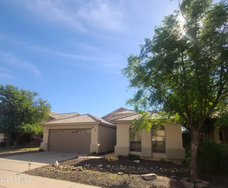 6427 W VILLA LINDA Drive, Glendale, AZ 85310