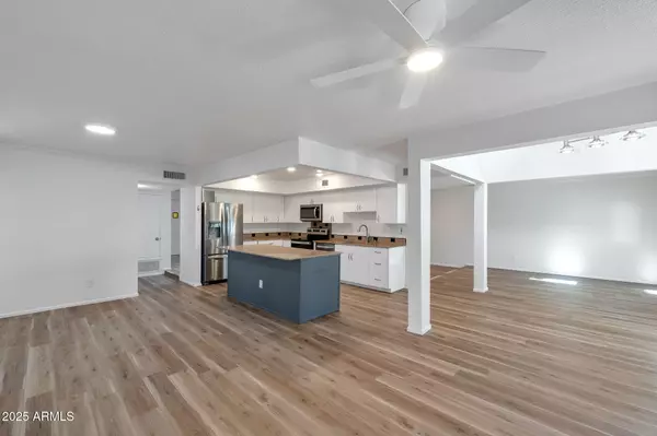 Scottsdale, AZ 85258,7832 E VIA MARINA --