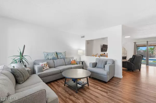 Mesa, AZ 85204,1711 S HALL --