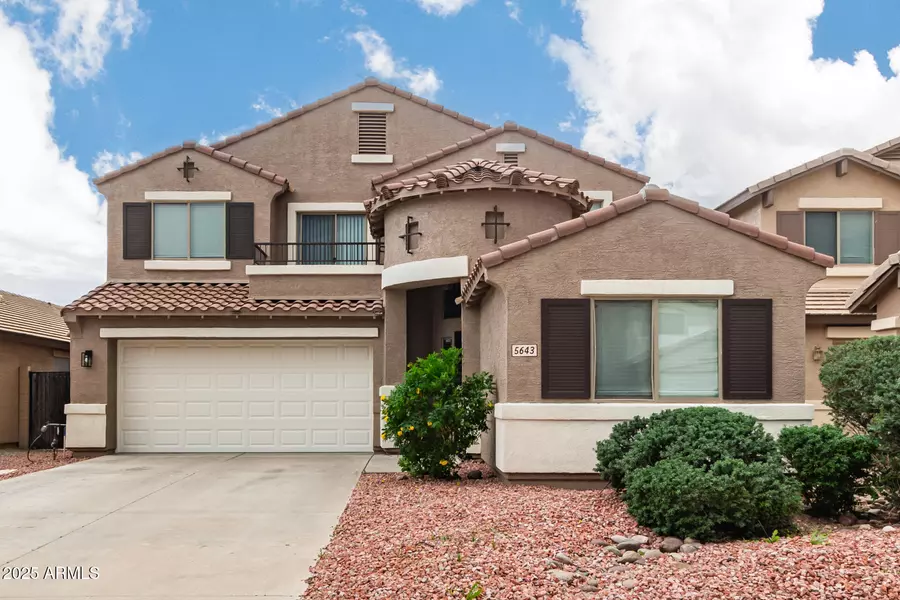 5643 W SOUTHGATE Avenue, Phoenix, AZ 85043