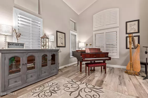 Chandler, AZ 85286,1914 W HAWK Way