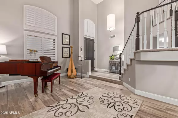 Chandler, AZ 85286,1914 W HAWK Way