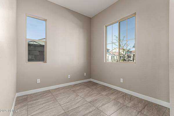 Mesa, AZ 85207,8913 E COVINA Street